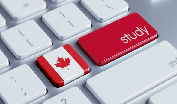 加拿大讀書移民