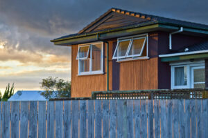 溫哥華擬推新政：後巷屋可獨立出售，助市民置業 🏠